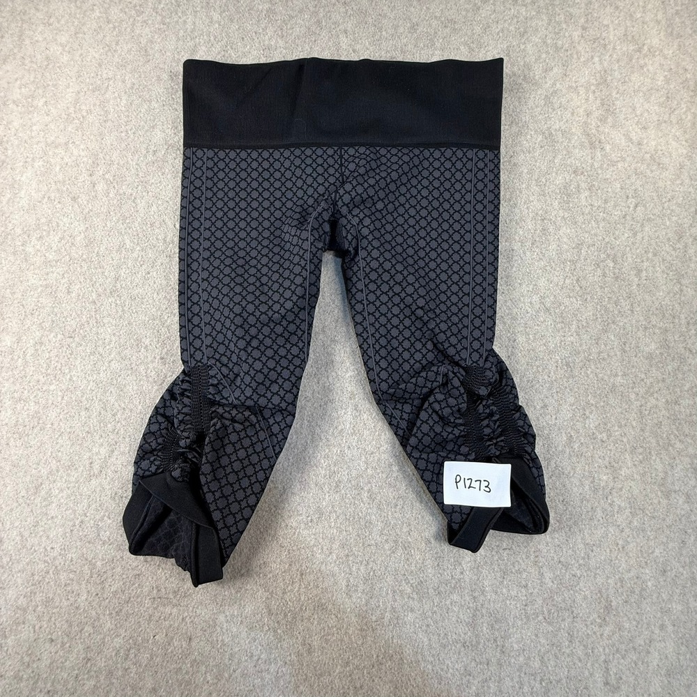 Lululemon Ebb to Street Crop Leggings Black Grey Geometric Ruched Stirrup Size 8